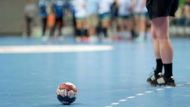 El balonmano gallego planta cara a la violencia: se jugará sin público hasta el 18 de enero