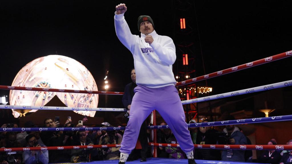 Oleksandr Usyk en la previa de su combate contra Tyson Fury en Riad