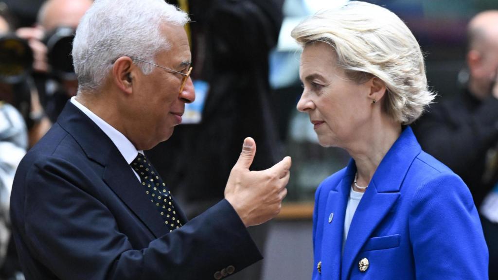 El presidente del Consejo Europeo, António Costa, y la presidenta de la Comisión, Ursula von der Leyen, en la cumbre de este jueves en Bruselas