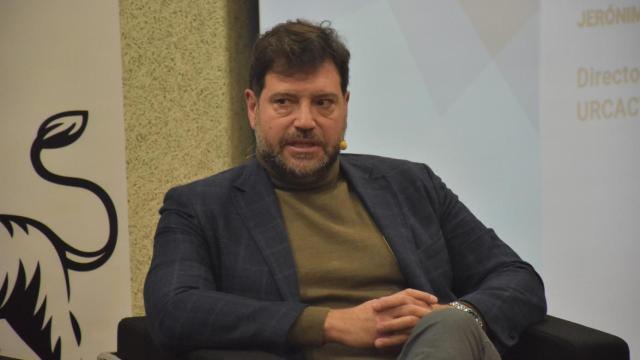 El director de la Unión de Cooperativas de Castilla y León, Javier Alonso Miñambres en el foro 'La fuerza de la economía social: 2025, año del cooperativismo' de EL ESPAÑOL- Noticias de Castilla y León