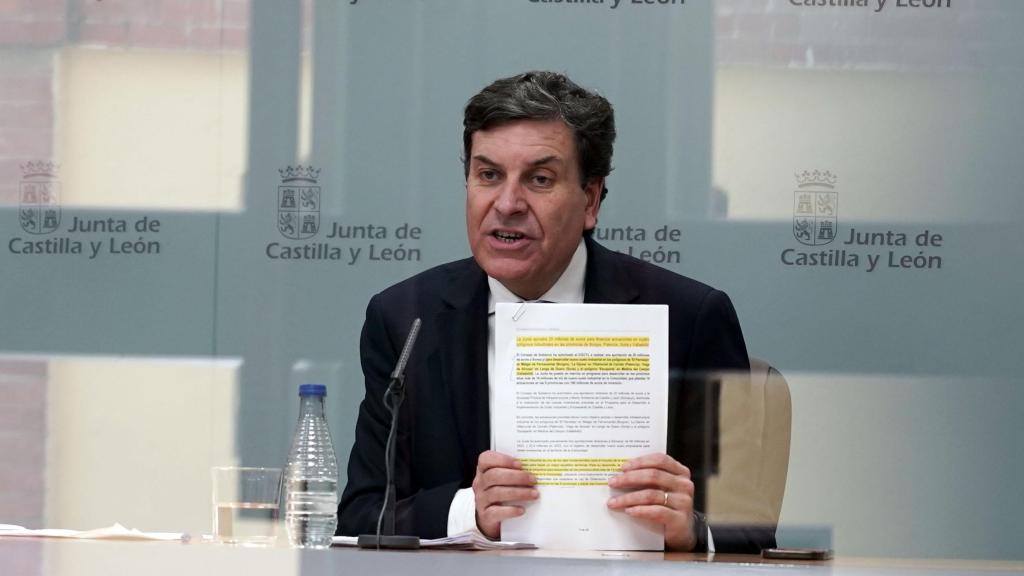 El portavoz de la Junta, Carlos Fernández Carriedo, durante su comparecencia tras el Consejo de Gobierno de este jueves