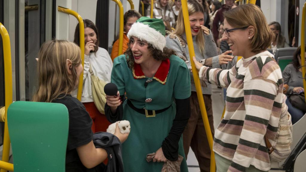 El Metro de Málaga, en Navidad.