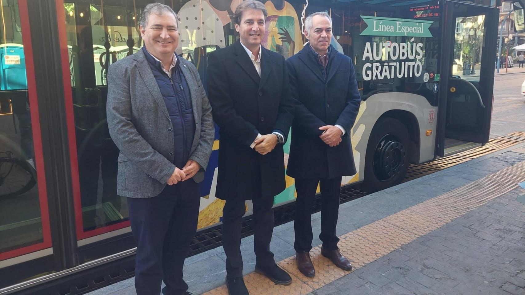 Presentación del autobús de la Navidad 2024.