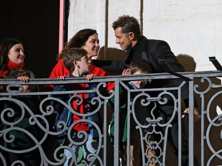 Isabel Díaz Ayuso junto a David Bisbal.