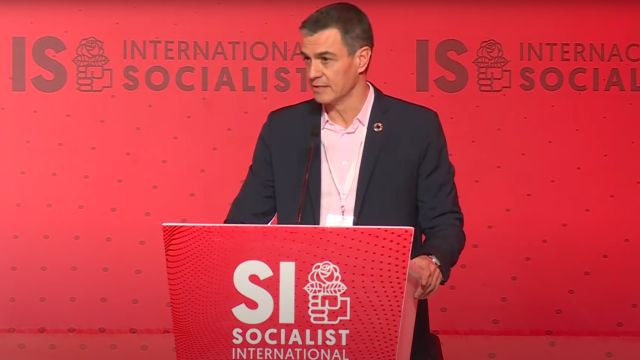 Pedro Sánchez, este sábado en Rabat durante el discurso que ha pronunciado ante la Internacional Socialista, que preside desde 2022.