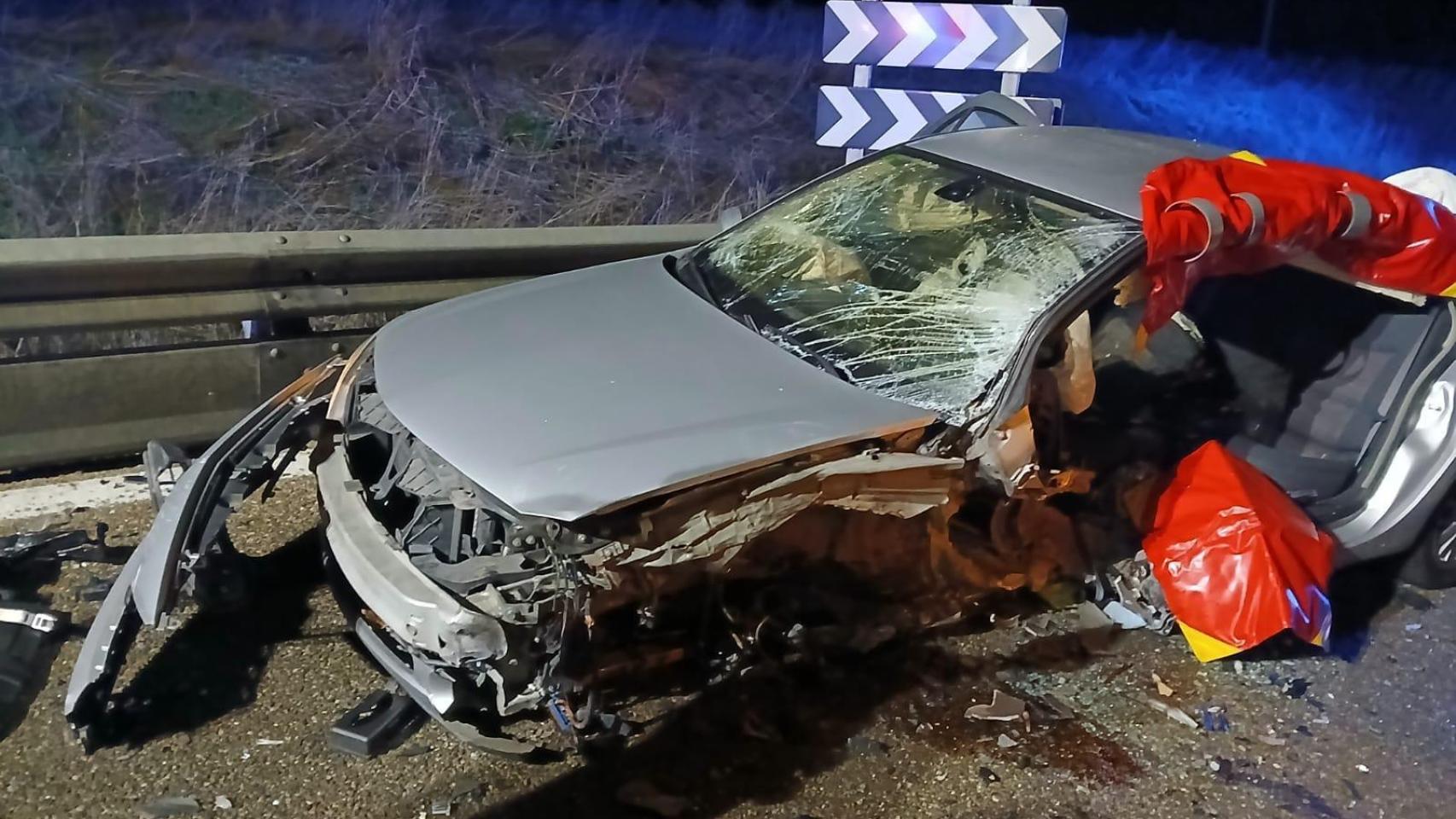 Imagen del accidente en Medina de Rioseco que ha dejado un muerto