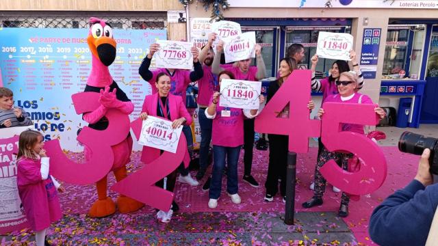 La administración de loterías El Perolo, de San Pedro del Pinatar, celebra haber entregado siete premios mayores.