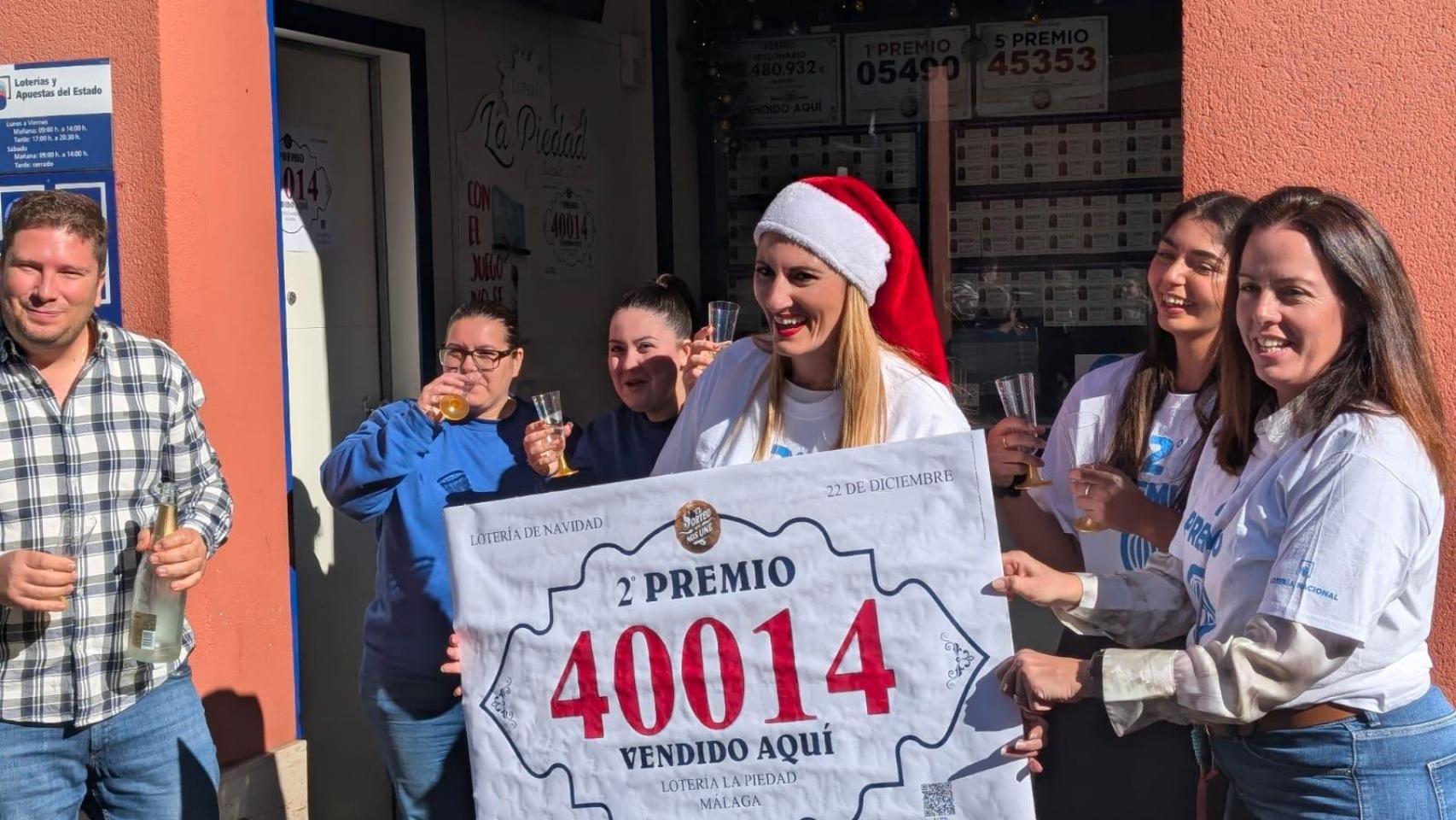 Las mejores imágenes de la Lotería de Navidad en Málaga