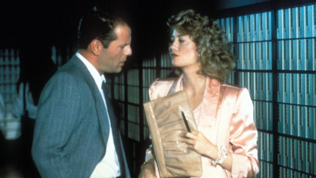 Bruce Willis y Cybill Shepherd, en 'Luz de luna'.