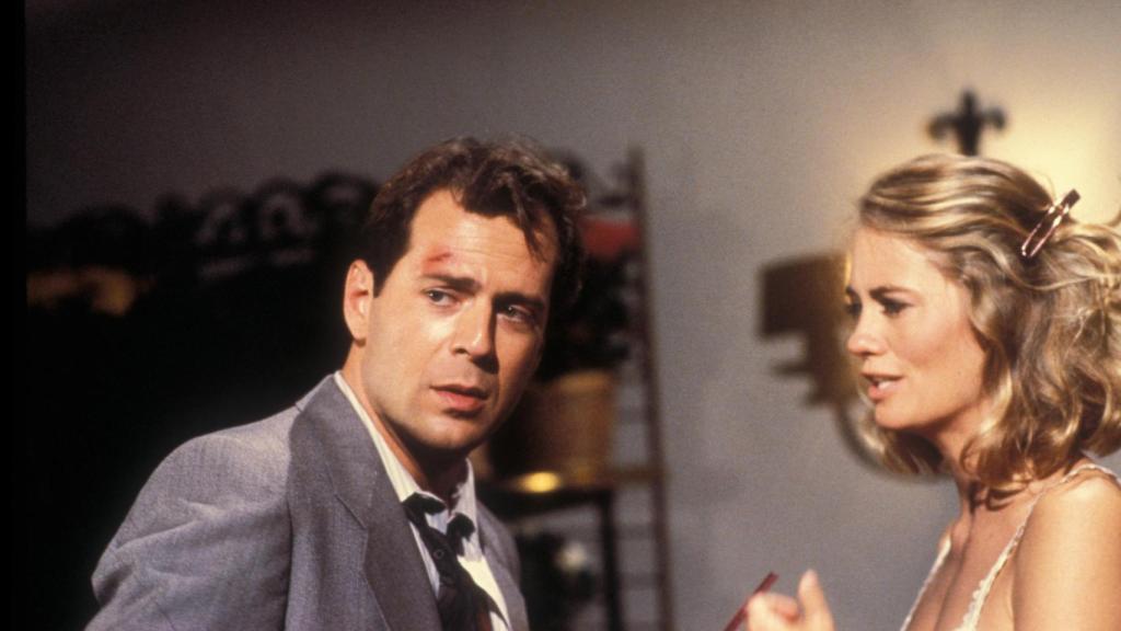 Bruce Willis y Cybill Shepherd en 'Luz de luna'