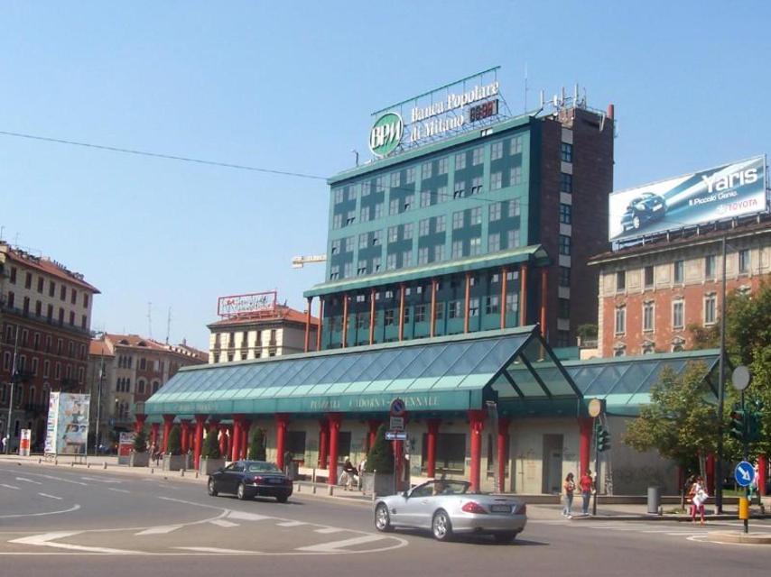 Estación Cardona Milán, via wikimedia commons