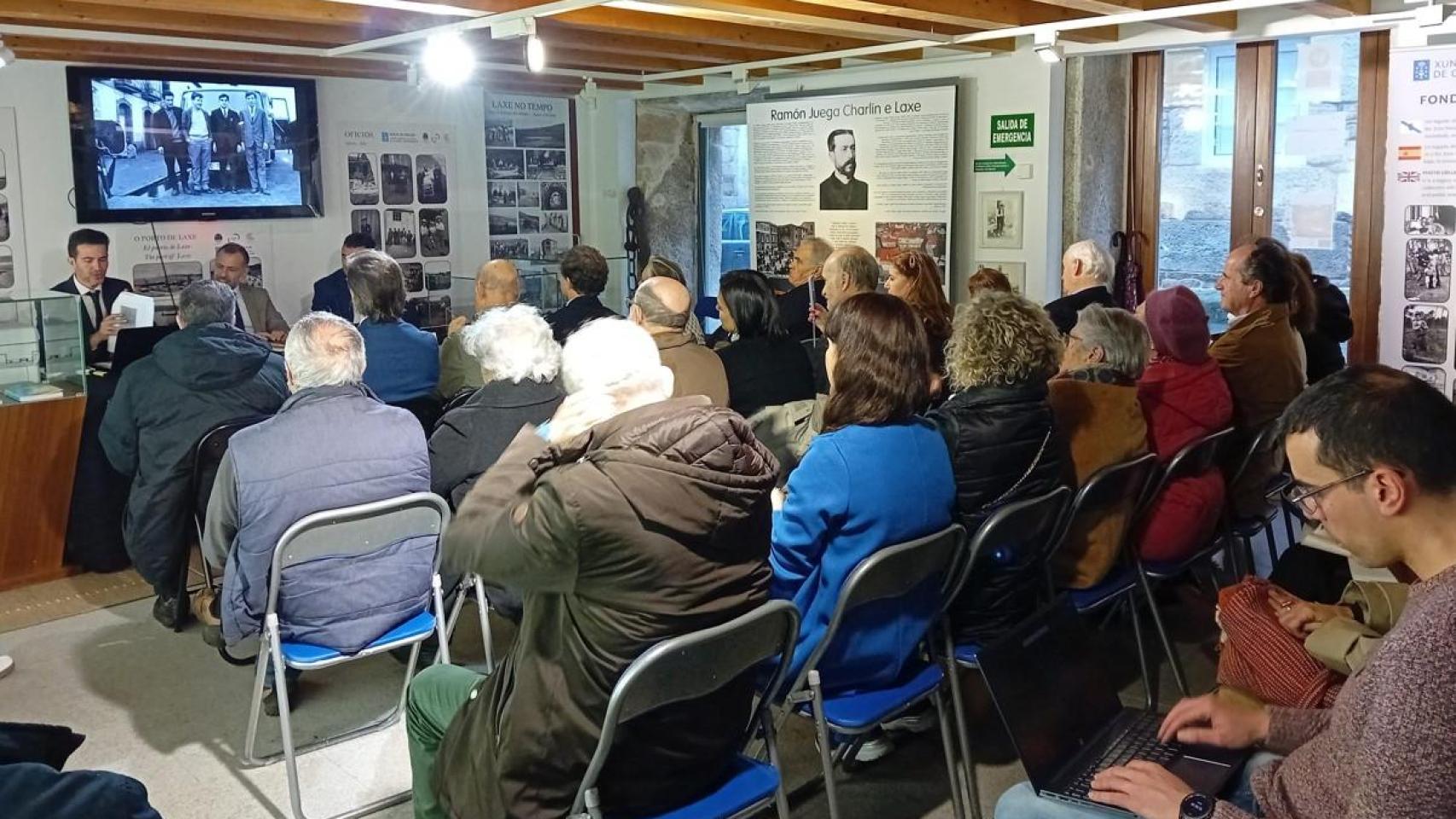 Acto de homenaje a Ramón Juega en el Museo del Mar de Laxe.