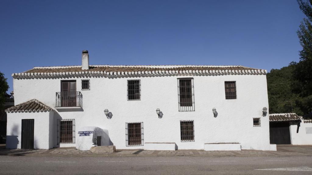 Este pueblo malagueño busca nuevos vecinos.