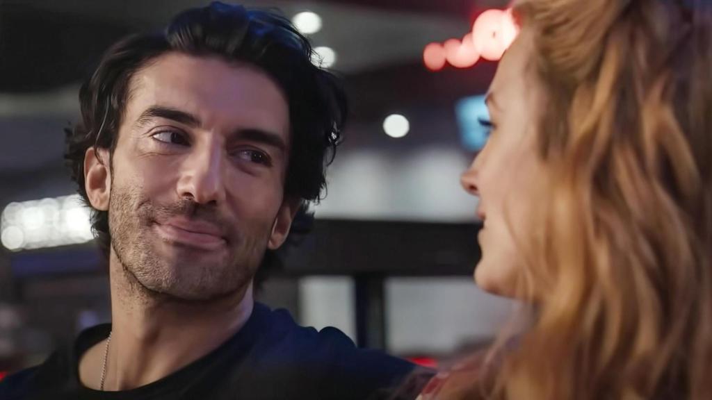 Justin Baldoni junto a la actriz en el rodaje de la película.