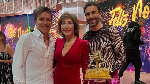 El Cordobés, Ana Rosa Quintana y Alberto Sotillos en ‘TardeAR’.