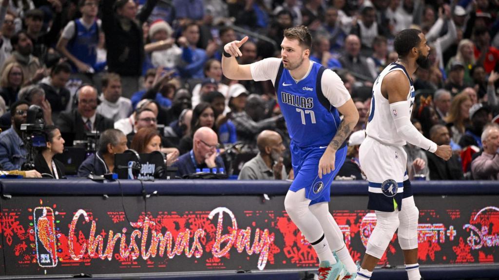 Luka Doncic después de meter un triple ante Minnesota Timberwolves.