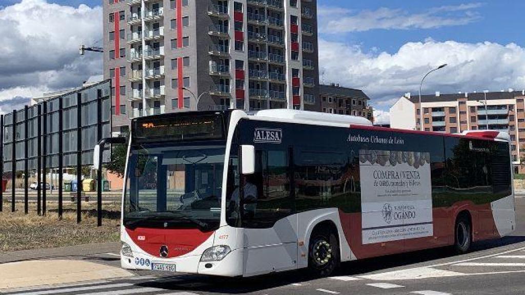 Un autobús urbano de León