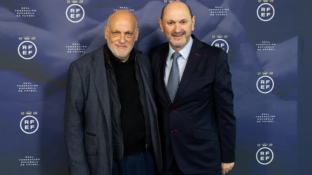 Javier Tebas y Rafael Louzán durante la presentación de la nueva Junta Directiva.