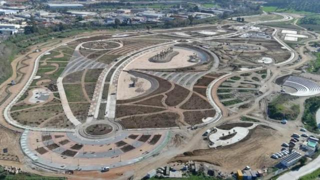 Vista aérea de las obras del gran parque de la Costa del Sol.