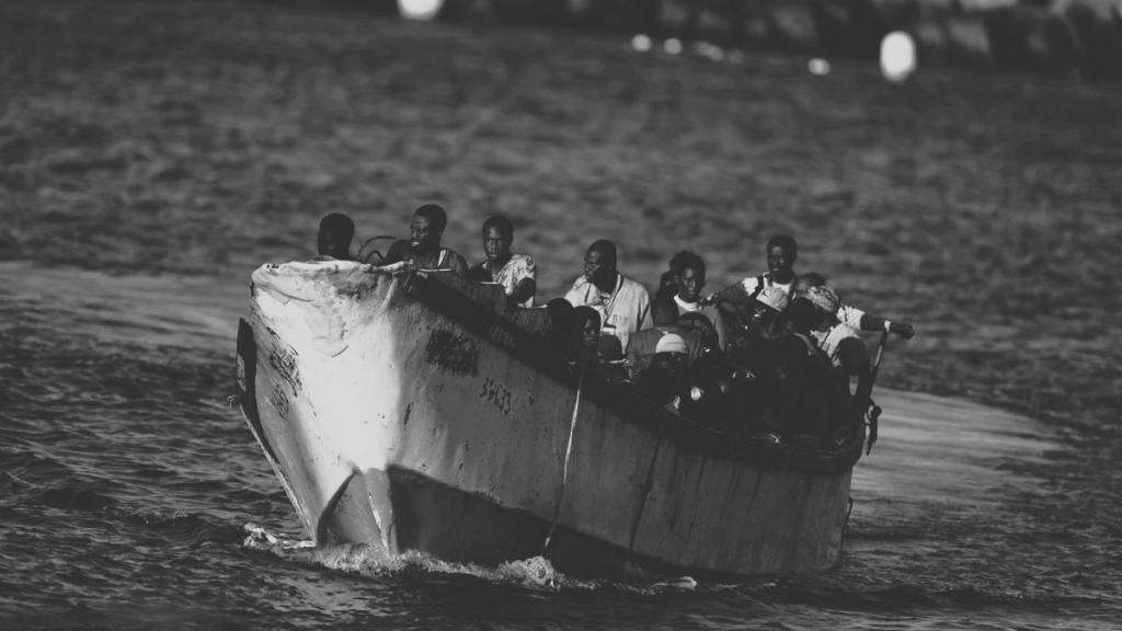 Inmigrantes llegando a las costas de Canarias.