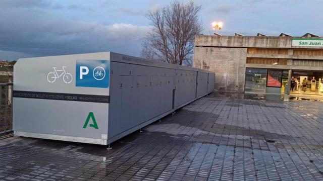 Aledaños de la estación de metro de San Juan Alto