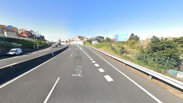 Autovía AP-9 a la altura de la salida a la Avenida de Buenos Aires.