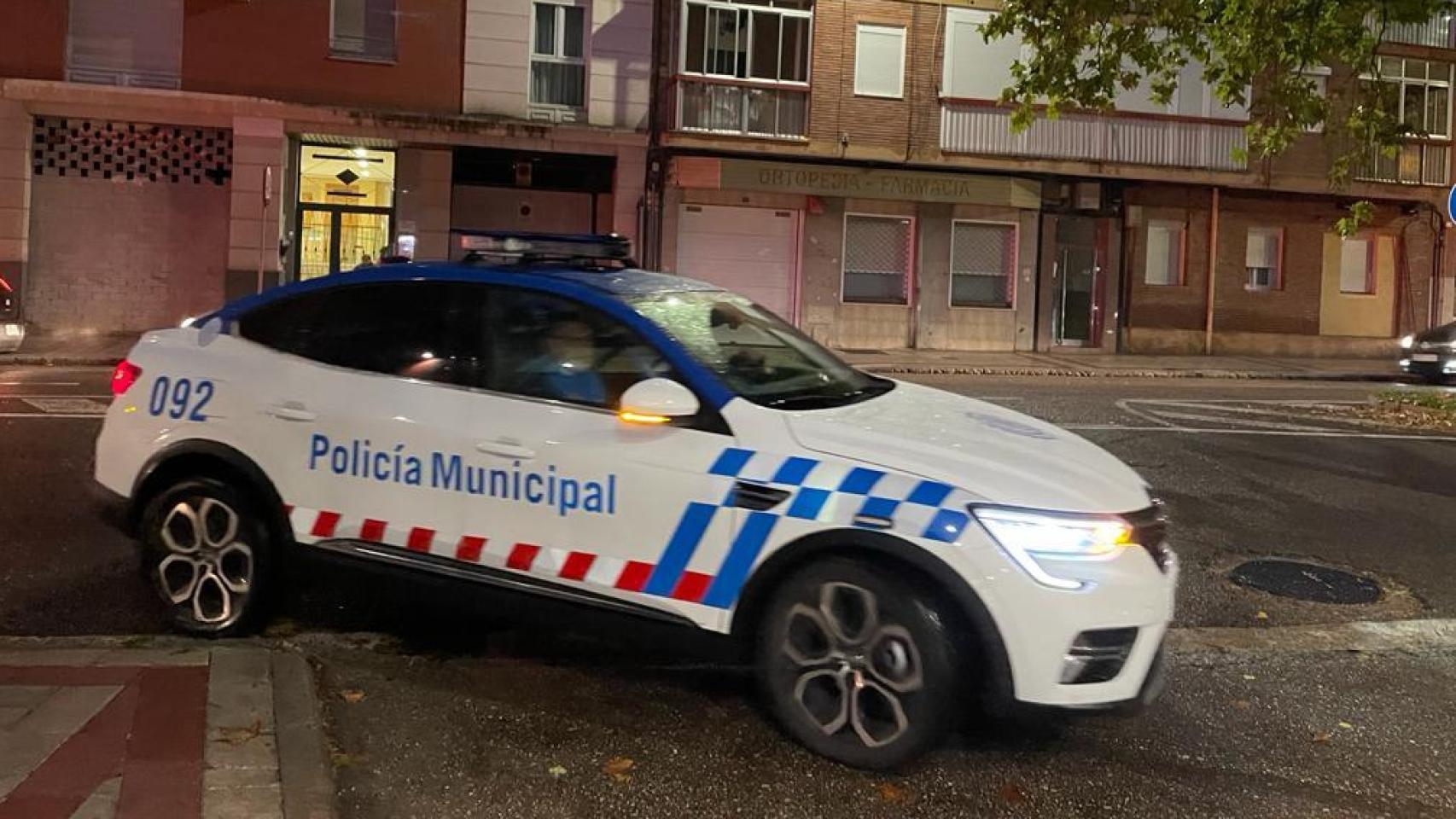 Un vehículo de la Policía Municipal de Valladolid en imagen de archivo