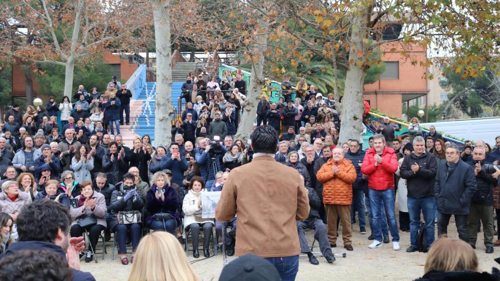 Militantes socialistas arropan a Villagrasa en su puesta de largo como candidato a liderar el PSOE de Aragón