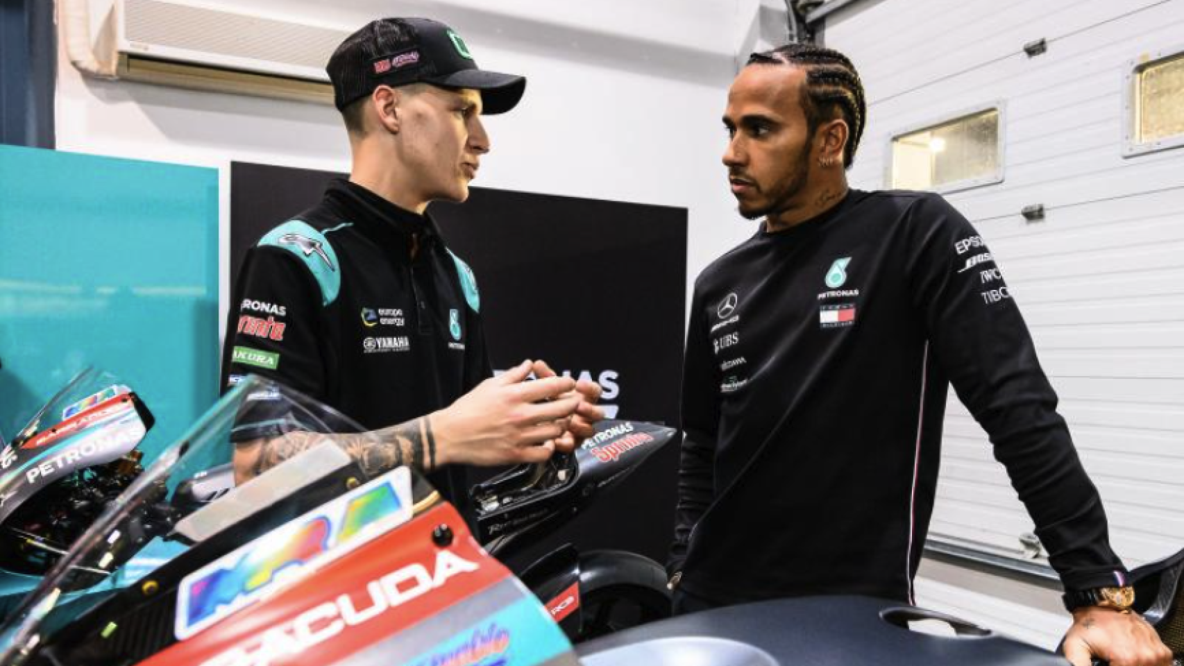 Fabio Quartararo con Lewis Hamilton en 2022