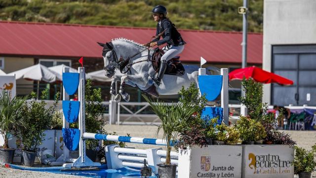 Más de 2.300 jinetes y 3.000 caballos compitieron en el Centro Ecuestre de Castilla y León, propiedad de la Junta