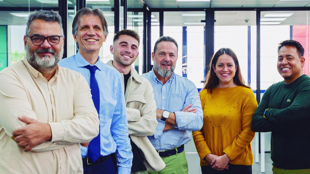 Equipo humano de la startup Pappeletas.