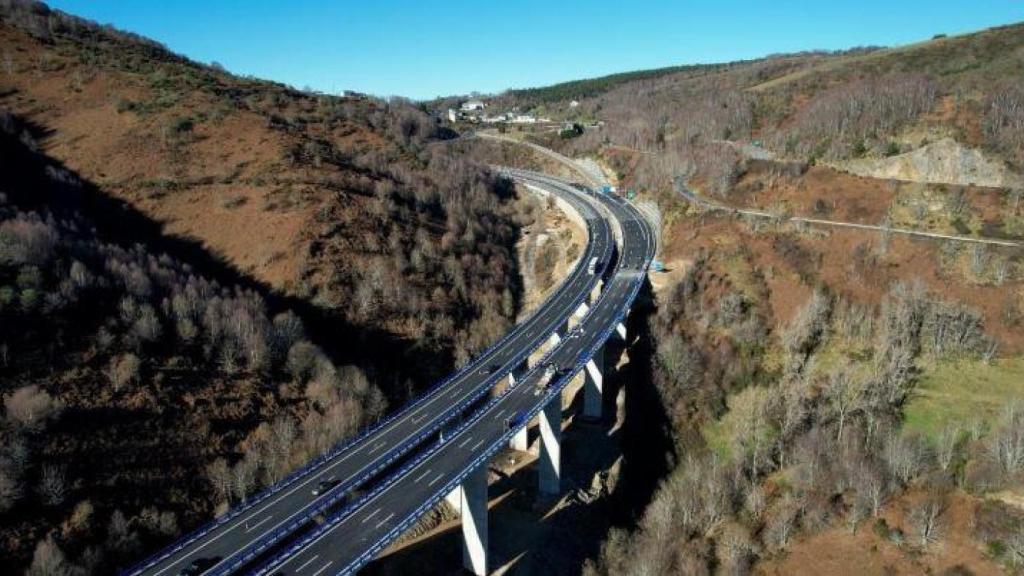 Viaducto de O Castro renovado.