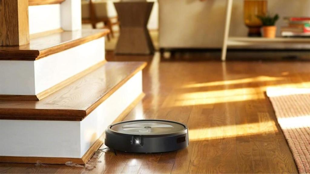 Amazon hunde el precio del robot aspirador top ventas de Roomba está rebajado a menos de 400€ (antes 1.000€)