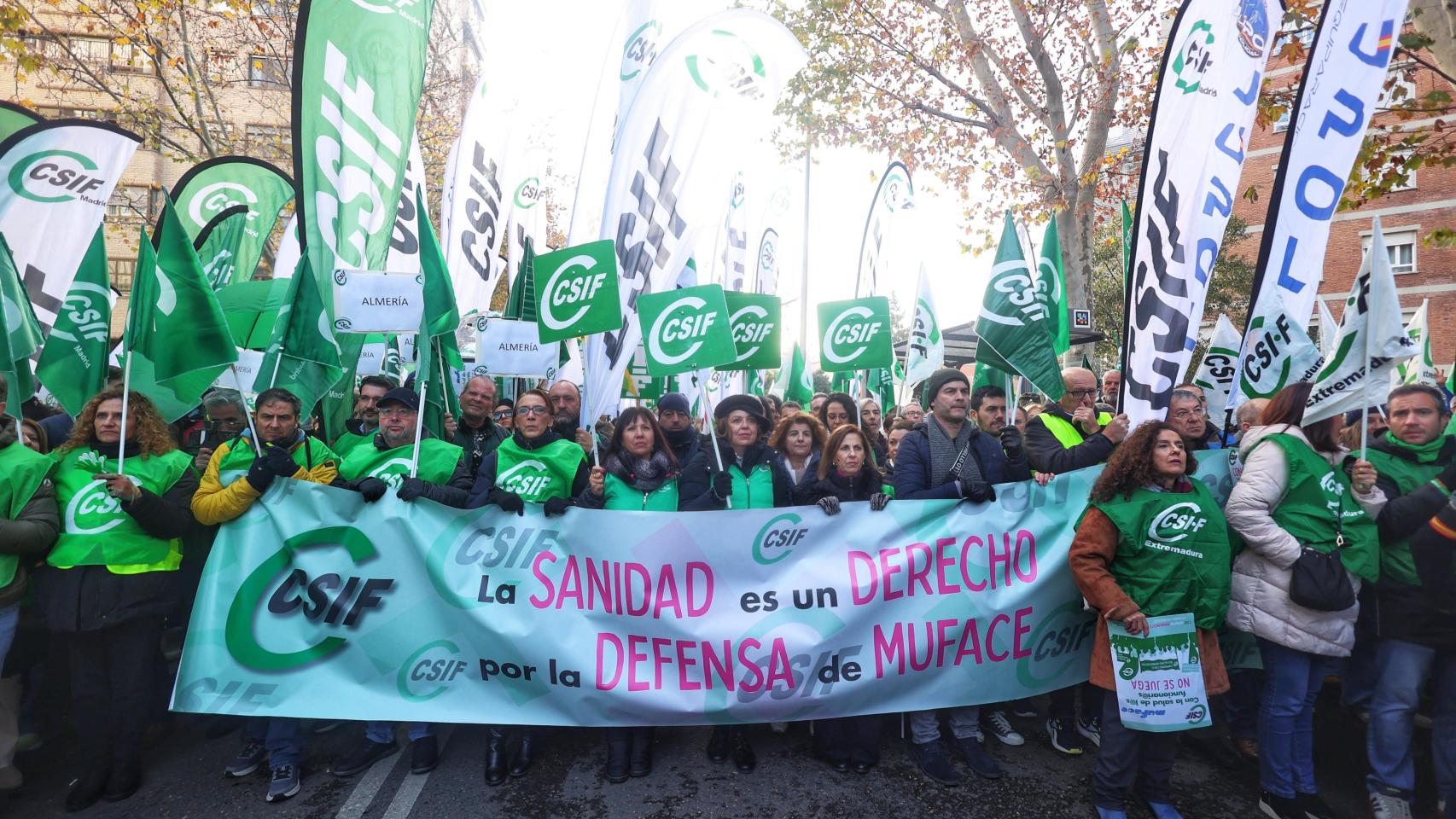 Concentración de funcionarios por Muface organizada por CSIF, en Madrid.