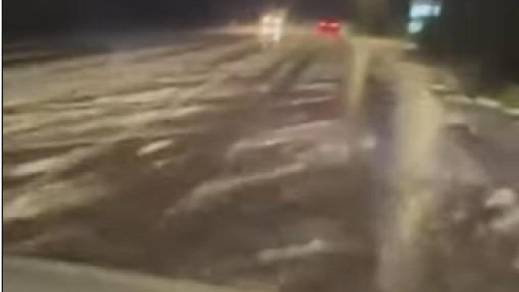 Granizada en la carretera esta Nochevieja en Málaga.