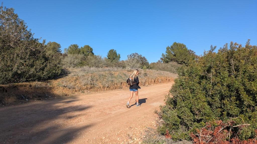 Courtney buscando el cuerpo de su hermano en Torrevieja.