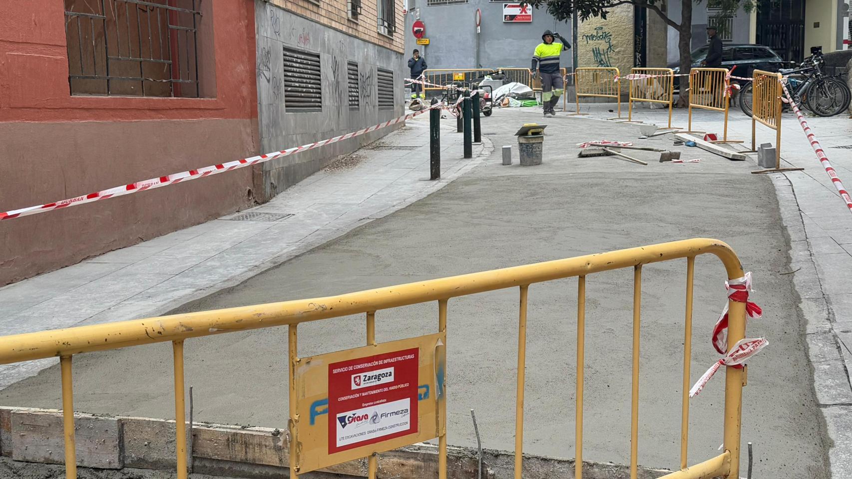 Las obras en la calle Manuela Sancho van desde la intersección en calle de la Torre hasta la de Cantín y Gamboa