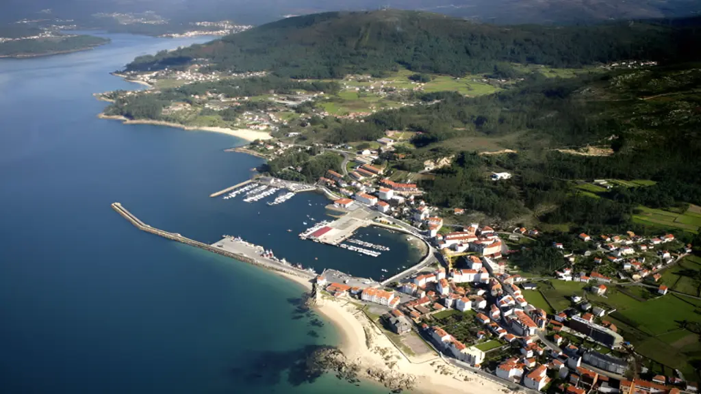 Vista aérea de la villa de Portosín