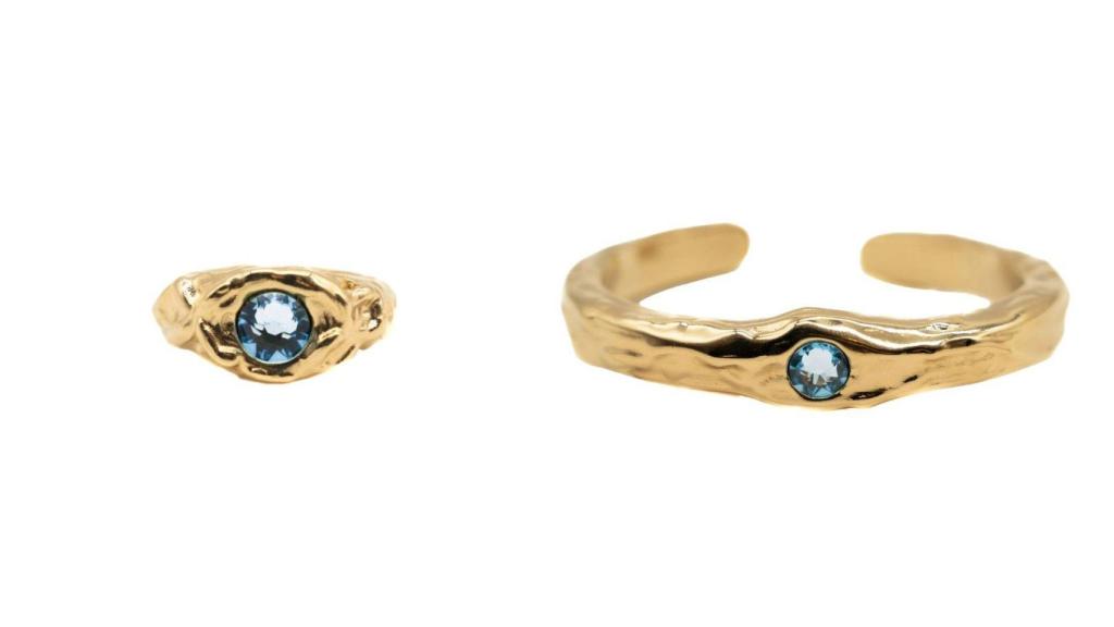 Anillo Cala Acuamarina, de Calaïa. PVP: 32€ - Brazalete Cala Aquamarina, de Calaïa. PVP: 58€.