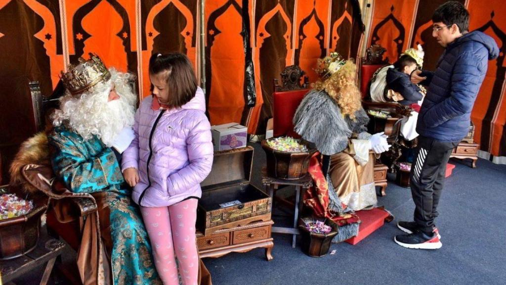 Los Reyes Magos, este viernes en Puertollano.