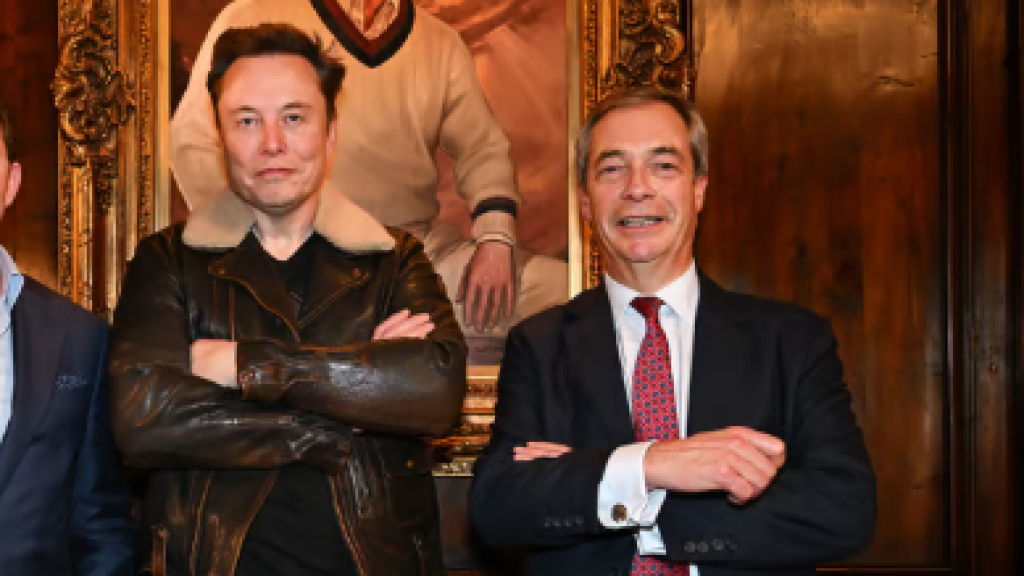 Elon Musk y Nigel Farage en la residencia de Donald Trump en Mar-a-Lago tras la victoria de Donald Trump en las elecciones estadounidenses.