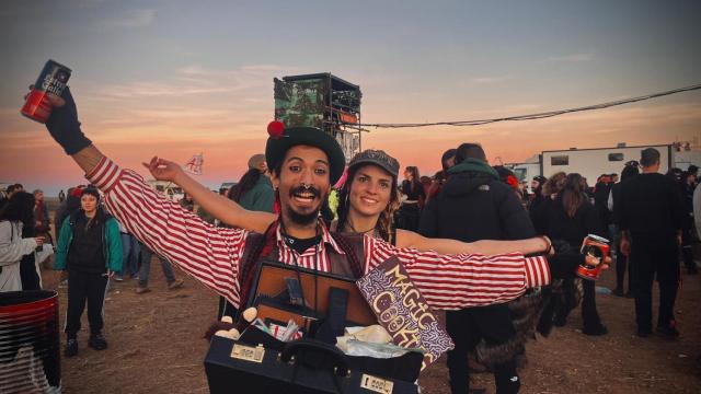 Raveros en la macrofiesta de Ciudad Real.