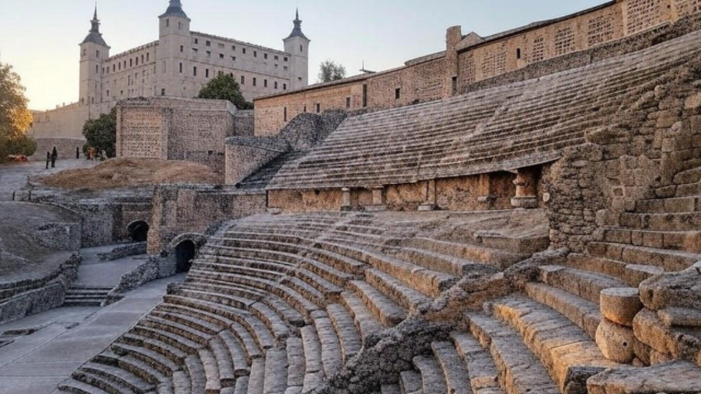 Imagen de un teatro romano junto al Alcázar de Toledo generada por inteligencia artificial.