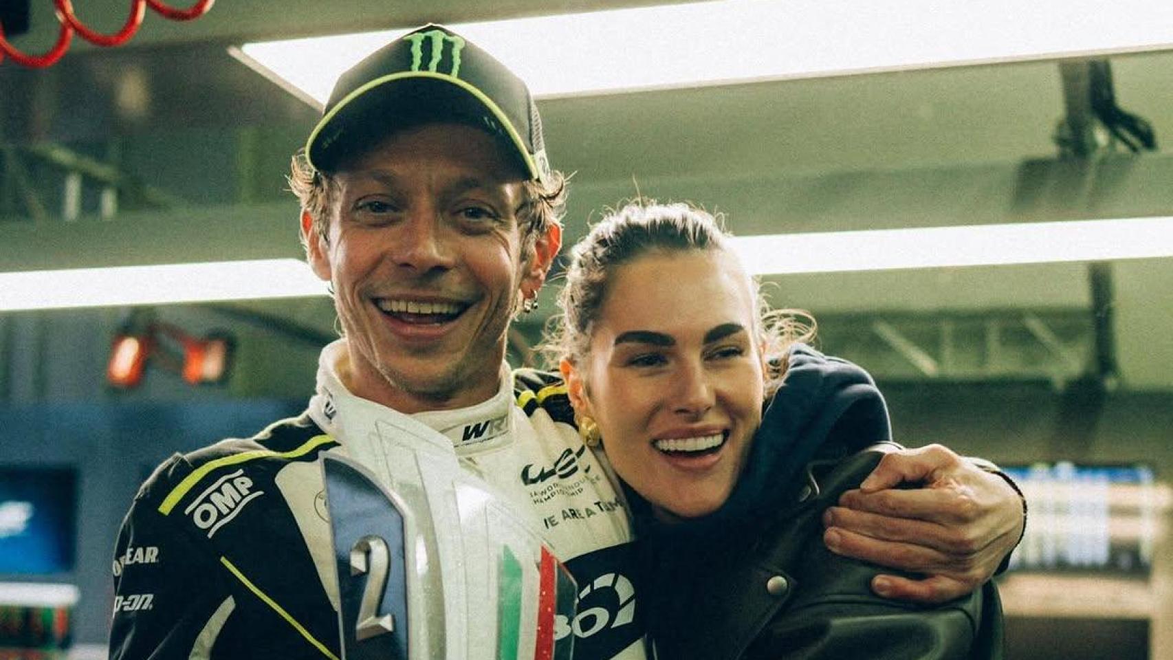 Valentino Rossi y Francesca Sofia en una foto de su redes sociales