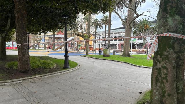 A Coruña cierra parques y jardines por alerta amarilla en tierra y mar