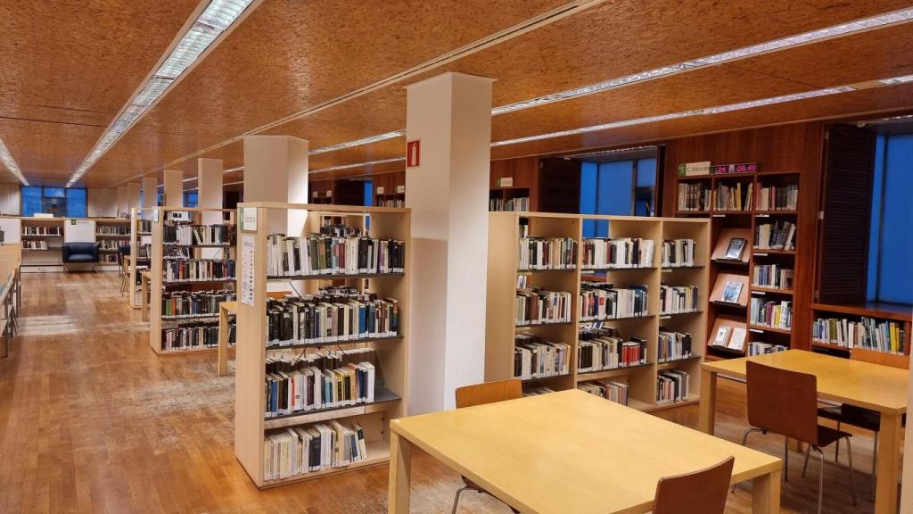 Biblioteca de la Sagrada Familia, en A Coruña