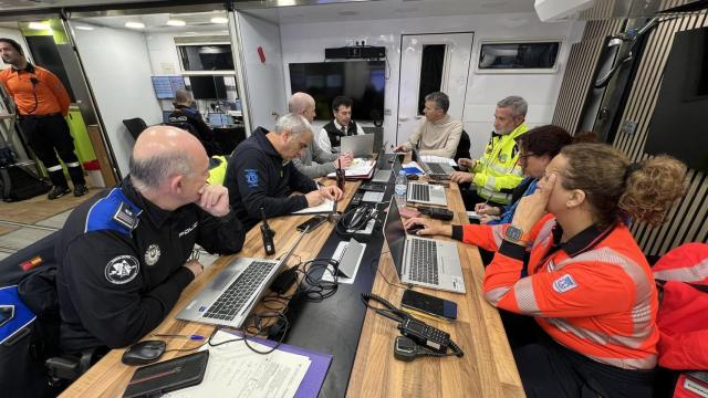 Los servicios de emergencias trabajando en la noche de Reyes.