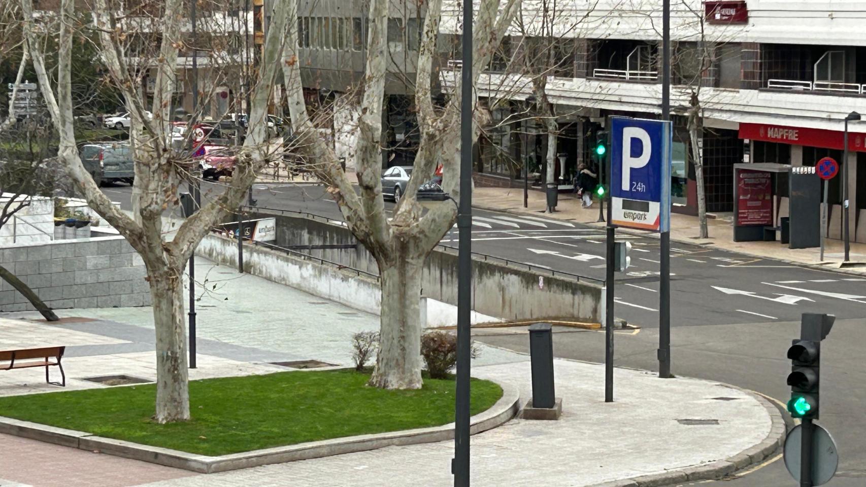 Exterior del aparcamiento de La Marina en Zamora