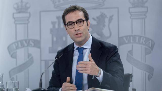 El ministro de Economía, Comercio y Empresa, Carlos Cuerpo, durante una rueda de prensa posterior al Consejo de Ministros, en el Complejo de La Moncloa.