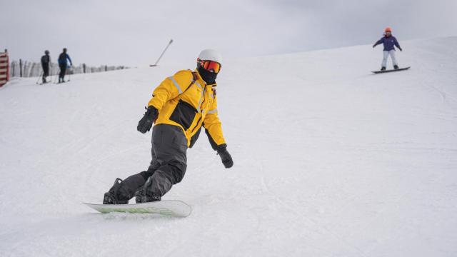 La producción de nieve ha permitido mantener más de 100 kilómetros esquiables durante la Navidad